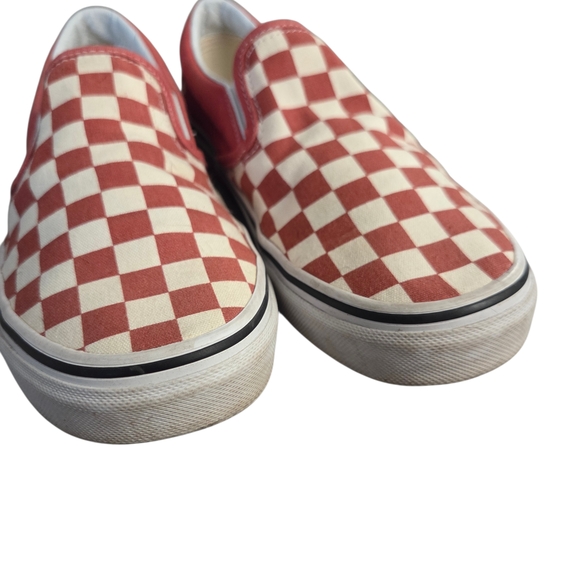**SOLD ***Vans Rust And Cream Checkered Slip-On Sneakers 7 Women 5.5 Men - Picture 2 of 8